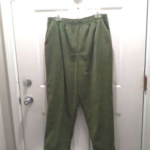 Olive Green Faux Suede Pants Baxter & Wells Size 16